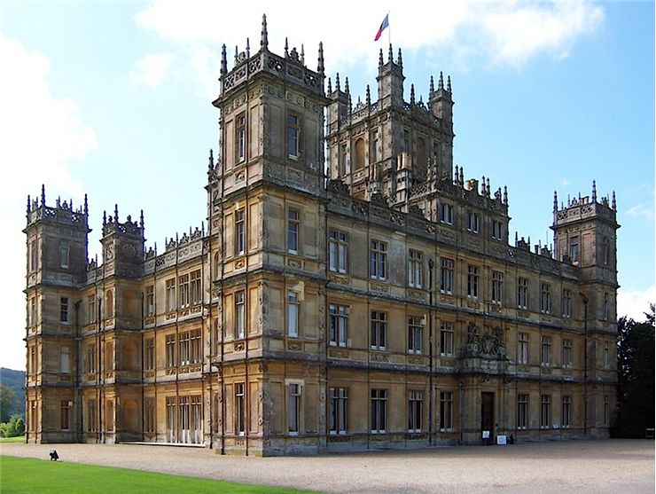 Front facade of Highclere Castle